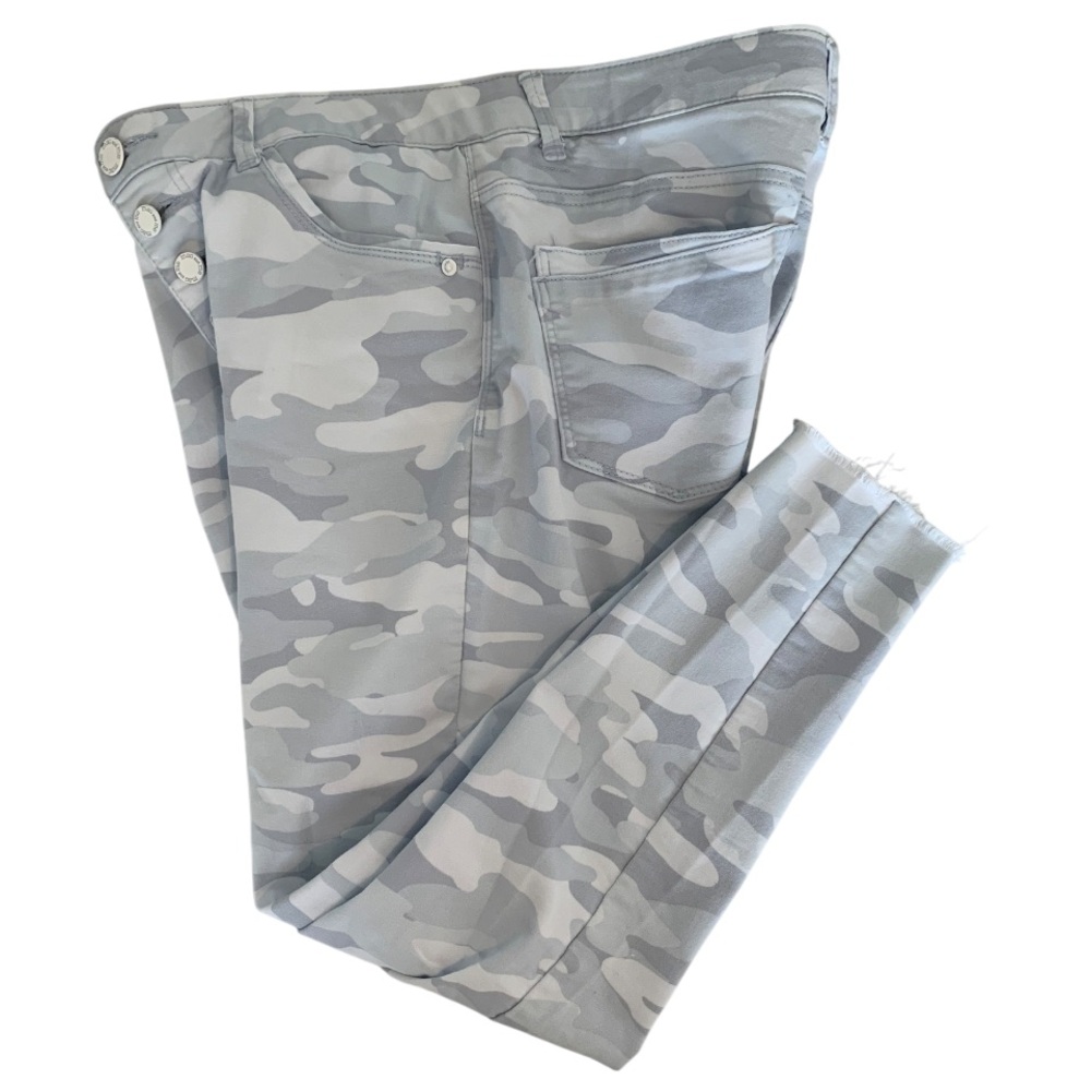 MAC AND ME Jeans Pants Jeggings Leggings Blue Gray Camo 5-Button Fly Hem Small - Picture 9 of 16